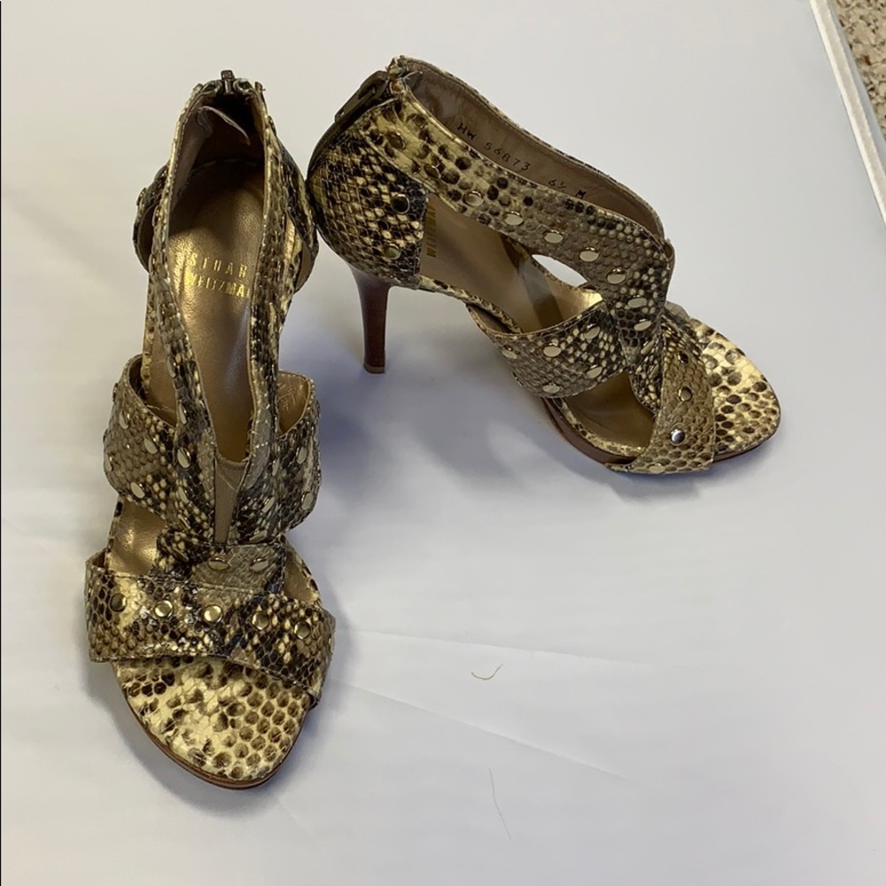 STUART WEITZMAN snakeskin high heels. Barely worn